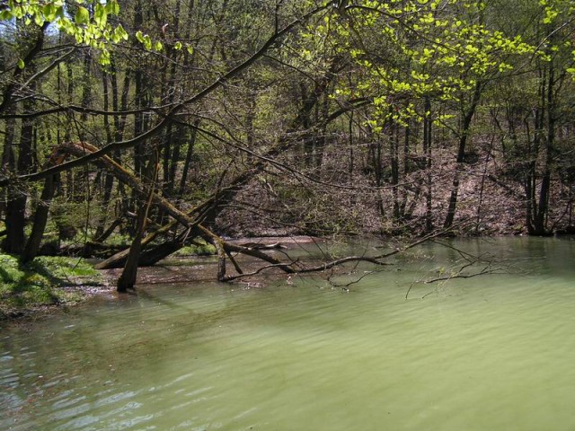 Hodrua-Hmre: Doln jazero.