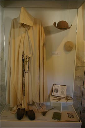 <FONT SIZE=2>erven Kltor - Kamalduli 