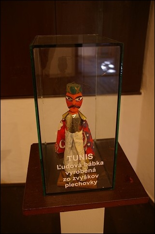 <FONT SIZE=2>Tunisk� b�bka z plechovky 