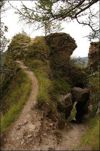<FONT SIZE=2>Skaln tunel 