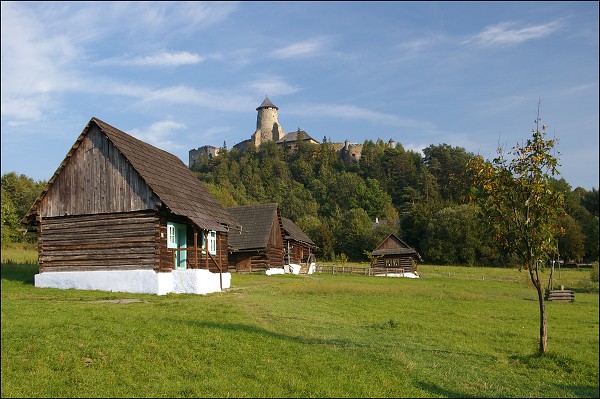 <FONT SIZE=2>Star ubova - skanzen : dom z Kremnej 