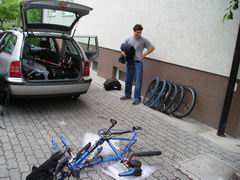 ...ale pr�jemn� posedenie nech�balo.